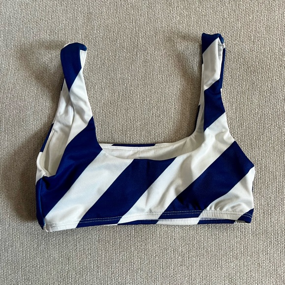 Stripe Bikini - Picture 3 of 9